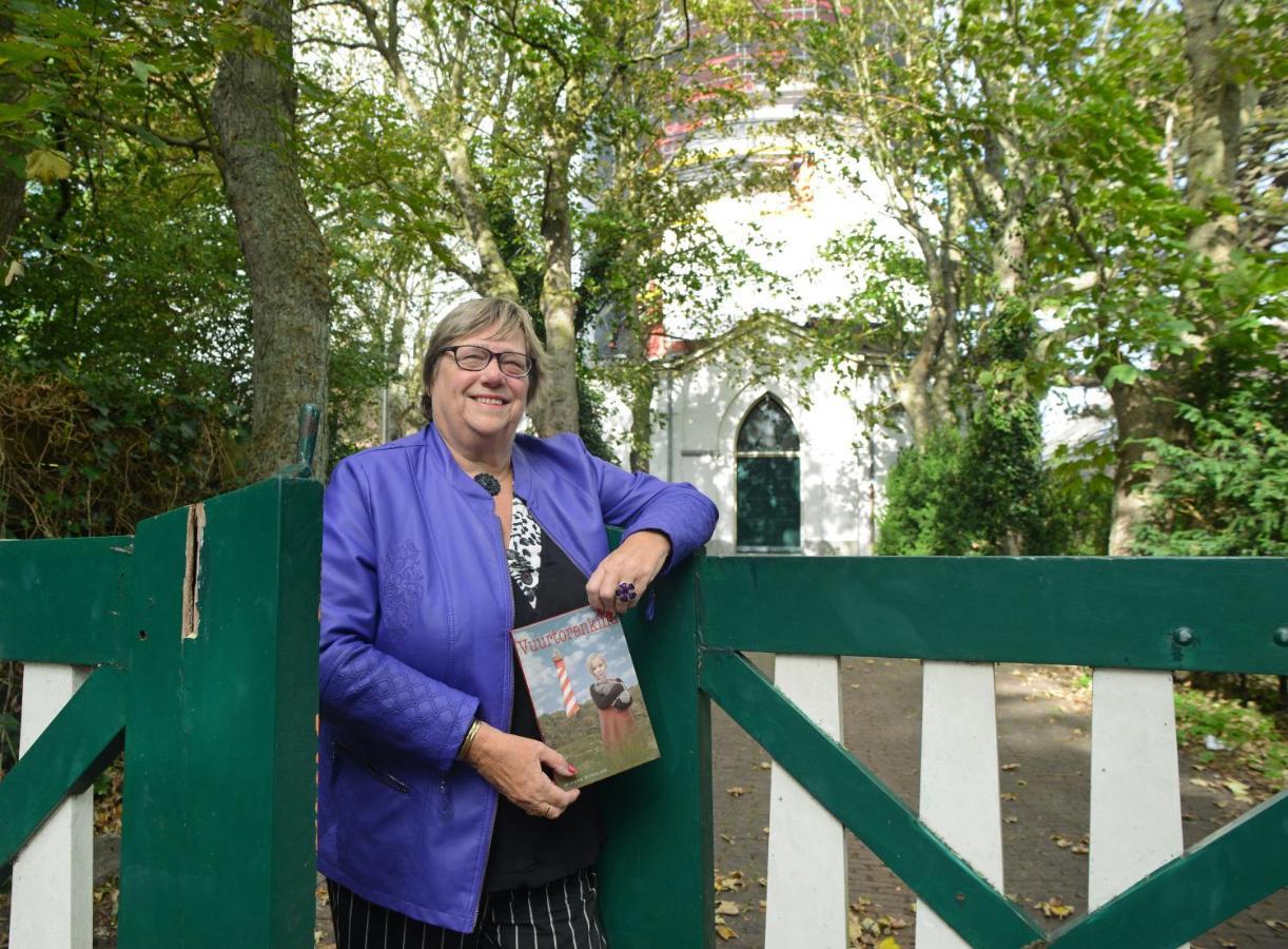 Tante Truus, Een Torenhoeve Appartement Nieuw-Haamstede Exterior foto